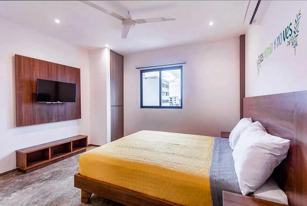 Dewl Estudios : El Mexicano Playa del Carmen 0*,  Mexikó